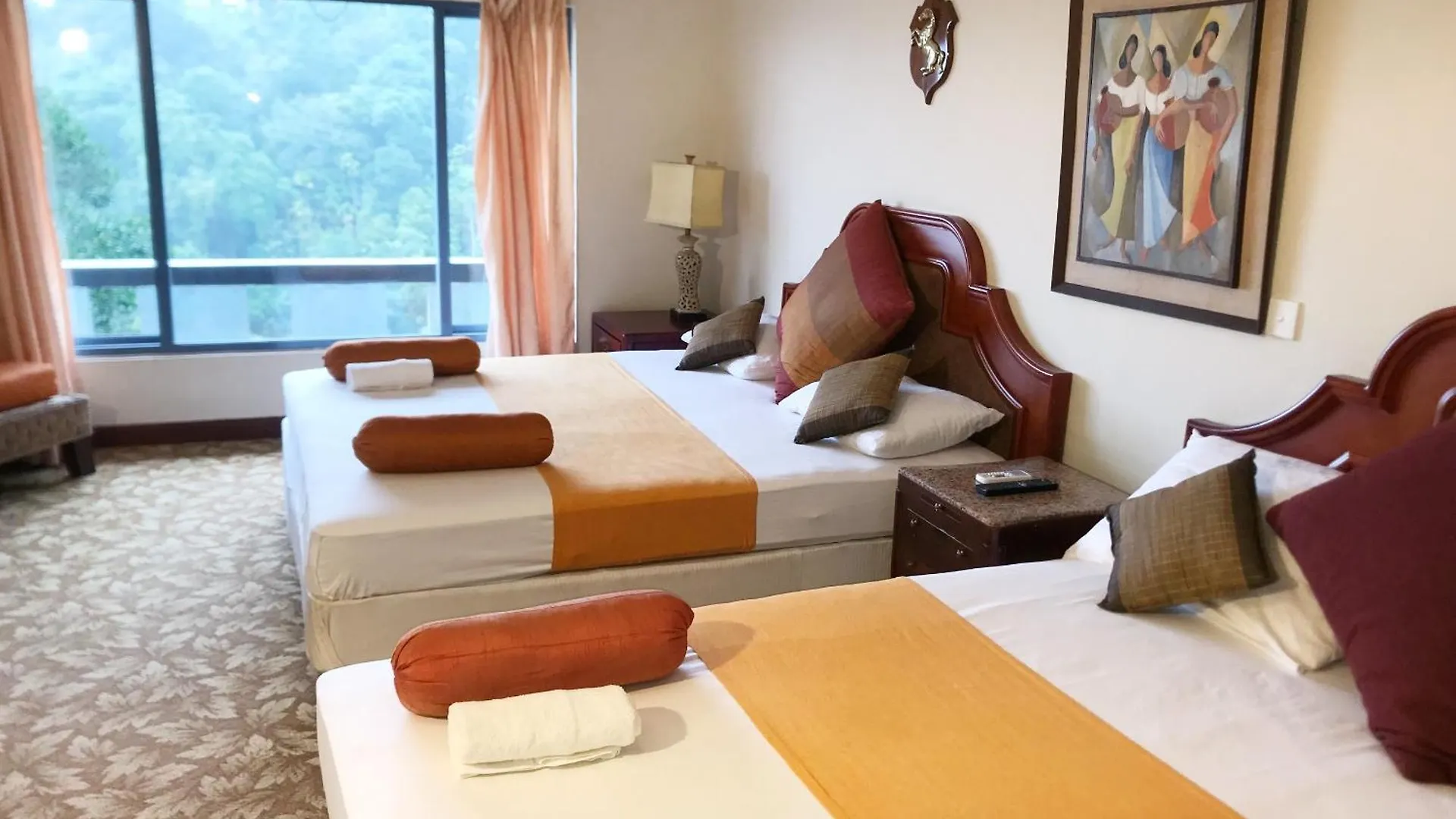 Hotel Nature Resort Layathraa Kandy